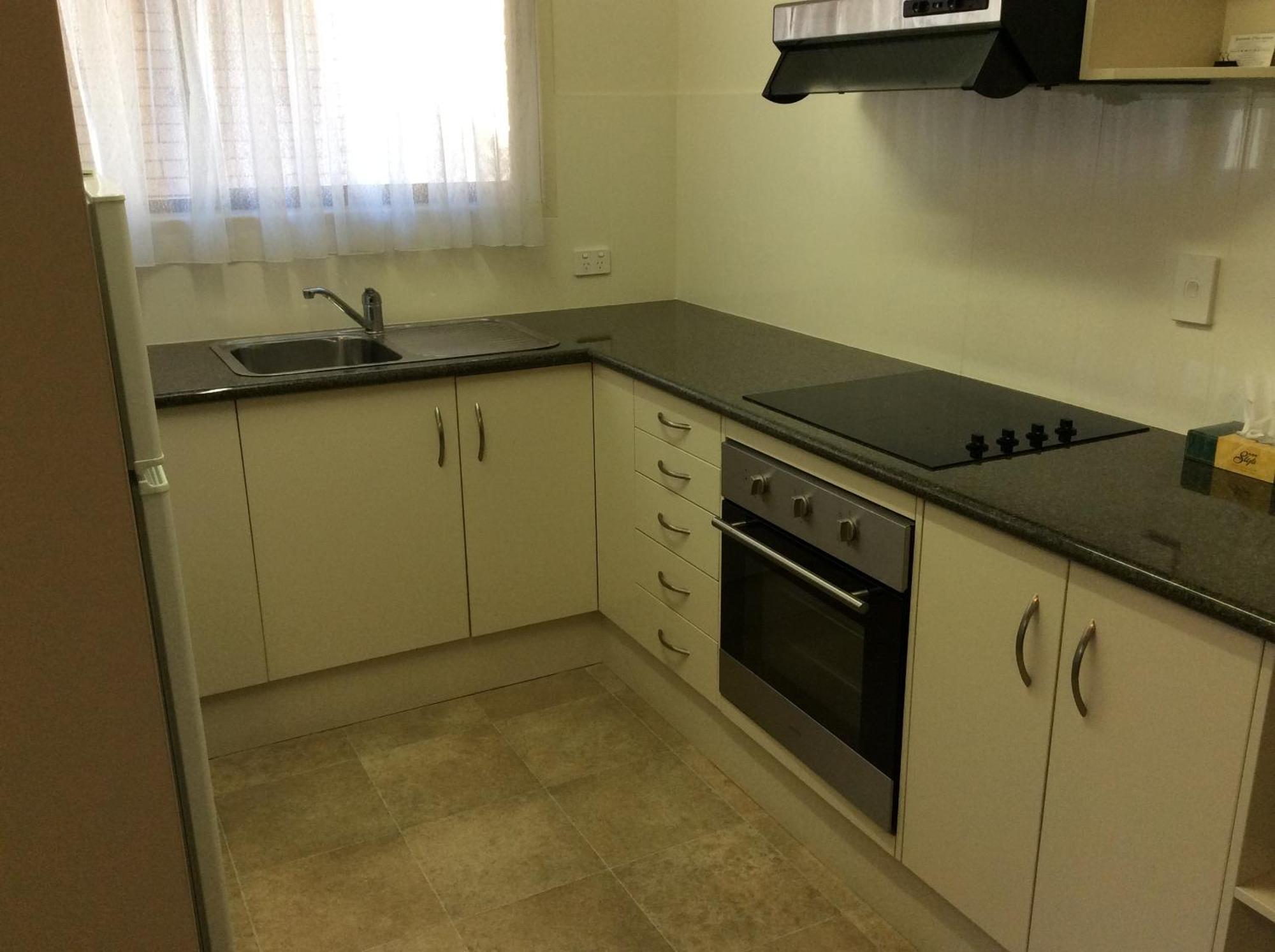 Jacaranda Place Motor Inn Toowoomba Room photo